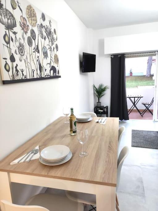 Ferienwohnung Apartamento Omega Ll Torremolinos Exterior foto