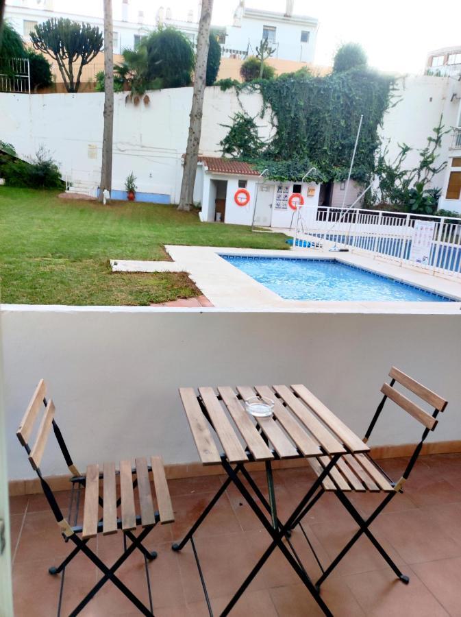Ferienwohnung Apartamento Omega Ll Torremolinos Exterior foto